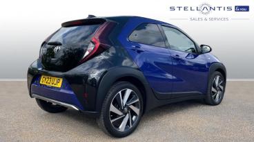 SPOTICAR Toyota Aygo 1.0 Vvt-i Exclusive Euro 6 (s/s) 5dr Used Car - City Car Petrol Blue - Hatfield - 1200595966_3