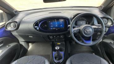 SPOTICAR Toyota Aygo 1.0 Vvt-i Exclusive Euro 6 (s/s) 5dr Used Car - City Car Petrol Blue - Hatfield - 1200595966_4