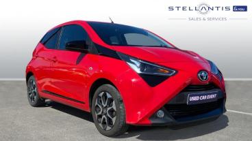 SPOTICAR Toyota Aygo 1.0 Vvt-i X-trend Euro 6 (s/s) 5dr Used Car - City Car Petrol Red - Preston - 1200598267_1