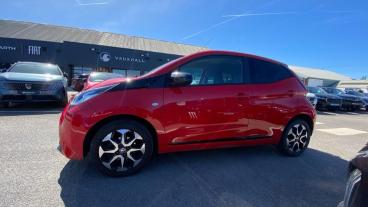SPOTICAR Toyota Aygo 1.0 Vvt-i X-trend Euro 6 (s/s) 5dr Used Car - City Car Petrol Red - Preston - 1200598267_5