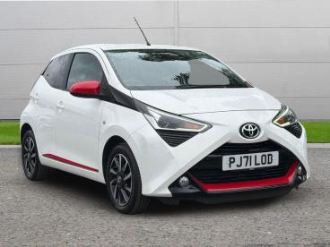 SPOTICAR Toyota Aygo 1.0 Vvt-i X-trend Euro 6 (s/s) 5dr Used Car - City Car Petrol White - Selby - 1200606485_1