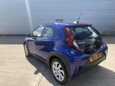 SPOTICAR Toyota Aygo 1.0 Vvt-i Pure Euro 6 (s/s) 5dr Used Car - City Car Petrol Blue - Rugby - 1200621530_4