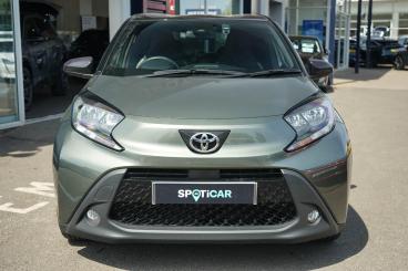 SPOTICAR Toyota Aygo 1.0 Vvt-i Edge Euro 6 (s/s) 5dr Used Car - City Car Petrol Green - Leamington - 1200623489_3
