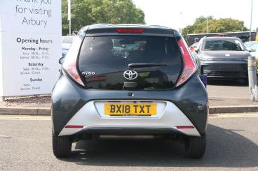 SPOTICAR Toyota Aygo 1.0 Vvt-i X-style Euro 6 5dr Used Car - City Car Petrol Grey - Walsall - 1200623883_3
