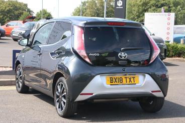 SPOTICAR Toyota Aygo 1.0 Vvt-i X-style Euro 6 5dr Used Car - City Car Petrol Grey - Walsall - 1200623883_4