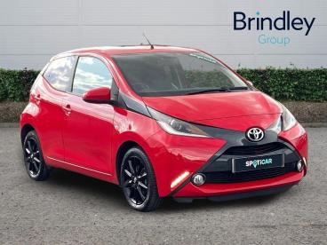 SPOTICAR Toyota Aygo 1.0 Vvt-i X-style X-shift Euro 6 5dr Used Car - City Car Petrol Red - Cannock - 1200626321_1