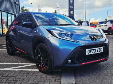 SPOTICAR Toyota Aygo 1.0 Vvt-i Undercover Euro 6 (s/s) 5dr Used Car - City Car Petrol Grey - Cheltenham - 1200627555_1
