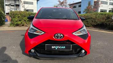 SPOTICAR Toyota Aygo 1.0 Vvt-i X-trend Euro 6 (s/s) 5dr Used Car - City Car Petrol Red - Crewe - 1200639216_2