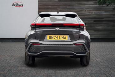 SPOTICAR Toyota C-hr 2.0 Vvt 13.6kwh Design Cvt Euro 6 (s/s) 5dr Used Car - Suv Plug-in Hybrid Grey - Wrexham - 1200517455_4