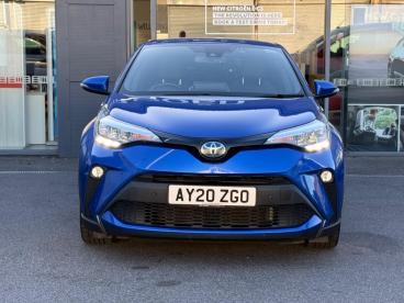 SPOTICAR Toyota C-hr 1.8 Vvt-h Design Cvt Euro 6 (s/s) 5dr Used Car - Suv Hybrid Blue - Watford - 1200548887_3