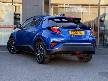 SPOTICAR Toyota C-hr 1.8 Vvt-h Design Cvt Euro 6 (s/s) 5dr Used Car - Suv Hybrid Blue - Watford - 1200548887_5