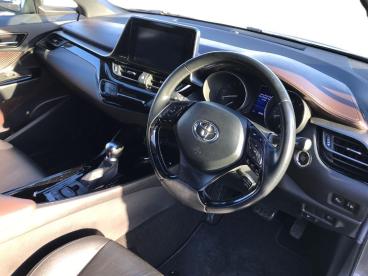 SPOTICAR Toyota C-hr 1.2 Vvt-i Excel Cvt Awd Euro 6 (s/s) 5dr Used Car - Suv Petrol Grey - Bangor - 1200568262_3