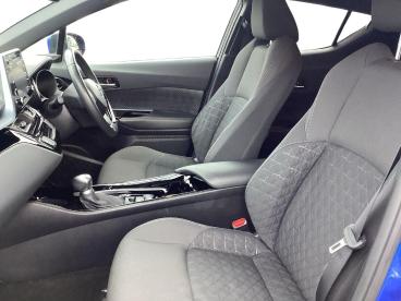 SPOTICAR Toyota C-hr 1.8 Vvt-h Design Cvt Euro 6 (s/s) 5dr Used Car - Suv Hybrid Blue - Wallsend - 1200568454_3
