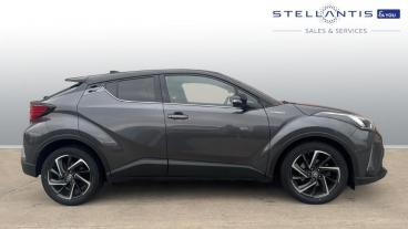 SPOTICAR Toyota C-hr 1.8 Vvt-h Dynamic Cvt Euro 6 (s/s) 5dr Used Car - Suv Hybrid Blue - Liverpool - 1200572035_2