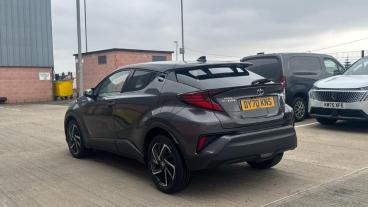 SPOTICAR Toyota C-hr 1.8 Vvt-h Dynamic Cvt Euro 6 (s/s) 5dr Used Car - Suv Hybrid Blue - Liverpool - 1200572035_5
