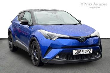 SPOTICAR Toyota C-hr 1.8 Vvt-h Dynamic Cvt Euro 6 (s/s) 5dr Used Car - Suv Hybrid Blue - Castleford - 1200576360_1
