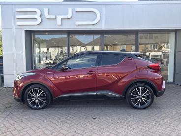 SPOTICAR Toyota C-hr 1.8 Vvt-h Red Edition Cvt Euro 6 (s/s) 5dr Used Car - Suv Hybrid Red - High Wycombe - 1200598684_4
