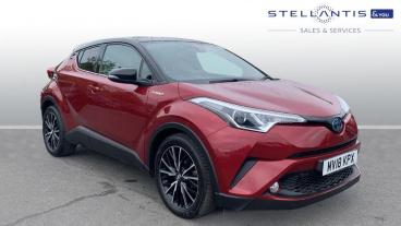 SPOTICAR Toyota C-hr 1.8 Vvt-h Red Edition Cvt Euro 6 (s/s) 5dr Used Car - Suv Hybrid Red - Stockport - 1200599324_1