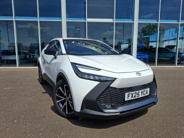 SPOTICAR Toyota C-hr 1.8 Vvt-h Design Cvt Euro 6 (s/s) 5dr Used Car - Suv Hybrid White - Boston - 1200604873_1
