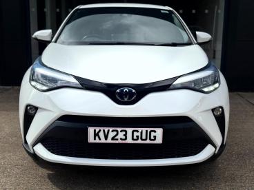 SPOTICAR Toyota C-hr 1.8 Vvt-h Design Cvt Euro 6 (s/s) 5dr Used Car - Suv Hybrid White - Bury St. Edmunds - 1200614447_5