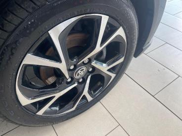SPOTICAR Toyota C-hr 1.8 Vvt-h Design Cvt Euro 6 (s/s) 5dr Used Car - Suv Hybrid Grey - Bridgend - 1200617379_4