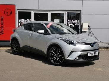 SPOTICAR Toyota C-hr 1.8 Vvt-h Excel Cvt Euro 6 (s/s) 5dr Used Car - Suv Hybrid Silver - Watford - 1200625959_1
