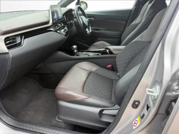 SPOTICAR Toyota C-hr 1.8 Vvt-h Excel Cvt Euro 6 (s/s) 5dr Used Car - Suv Hybrid Silver - Eastbourne - 1200628196_2