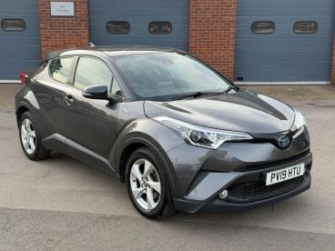 SPOTICAR Toyota C-hr 1.8 Vvt-h Icon Cvt Euro 6 (s/s) 5dr Used Car - Suv Hybrid Grey - Billinghay - 1200640413_1