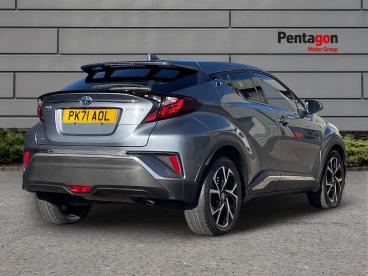SPOTICAR Toyota C-hr 1.8 Vvt-h Design Cvt Euro 6 (s/s) 5dr Used Car - Suv Hybrid Grey - Sheffield - 1200642714_4