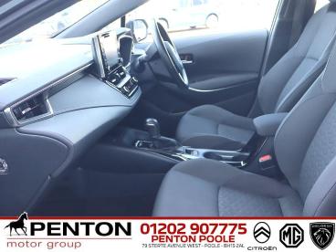SPOTICAR Toyota Corolla 1.8 Vvt-h Icon Cvt Euro 6 (s/s) 5dr Used Car - Saloon Hybrid Black - Poole - 1200597237_4