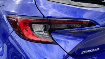 SPOTICAR Toyota Corolla 2.0 Vvt-h Gr Sport Cvt Euro 6 (s/s) 5dr Used Car - Saloon Hybrid Blue - Preston - 1200616642_5
