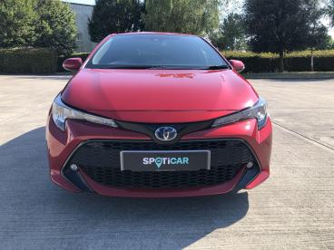 SPOTICAR Toyota Corolla 2.0 Vvt-h Design Cvt Euro 6 (s/s) 5dr Used Car - Saloon Hybrid Red - Bridgend - 1200620322_2