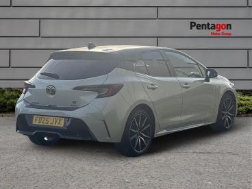 SPOTICAR Toyota Corolla 2.0 Vvt-h Gr Sport Cvt Euro 6 (s/s) 5dr Used Car - Saloon Hybrid Multicolour - Derby - 1200638529_4