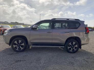 SPOTICAR Toyota Landcruiser 2.8d Invincible Auto 4wd Euro 6 (s/s) 5dr (7 Seat) Used Car - Suv Diesel Bronze - Inverness - 1200641901_4