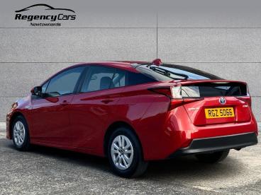 SPOTICAR Toyota Prius 1.8 Vvt-h Business Edition Cvt Euro 6 (s/s) 5dr Used Car - Saloon Hybrid Red - Newtownards - 1200538653_4