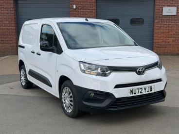 SPOTICAR Toyota Proace 1.5 Bluehdi Icon Short Panel Van Swb Euro 6 (s/s) Used Car - Commercial Vehicle Diesel White - Billinghay - 1200616939_1
