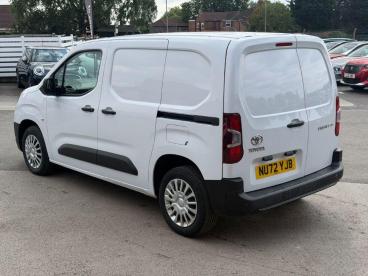 SPOTICAR Toyota Proace 1.5 Bluehdi Icon Short Panel Van Swb Euro 6 (s/s) Used Car - Commercial Vehicle Diesel White - Billinghay - 1200616939_2