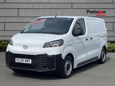 SPOTICAR Toyota Proace 1.5d Active Medium Panel Van Mwb Euro 6 (s/s) 6dr Used Car - Commercial Vehicle Diesel White - Sheffield - 1200632911_4