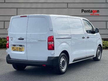 SPOTICAR Toyota Proace 1.5d Active Medium Panel Van Mwb Euro 6 (s/s) 6dr Used Car - Commercial Vehicle Diesel White - Sheffield - 1200632911_5