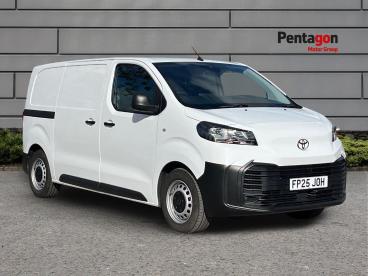 SPOTICAR Toyota Proace 1.5d Active Medium Panel Van Mwb Euro 6 (s/s) 6dr Used Car - Commercial Vehicle Diesel White - Nottingham - 1200641402_1