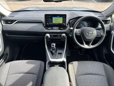 SPOTICAR Toyota Rav4 2.5 Vvt-h Design Cvt Euro 6 (s/s) 5dr Used Car - Suv Hybrid Silver - Tonbridge - 1200636291_3