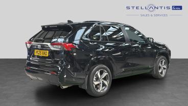 SPOTICAR Toyota Rav4 2.5 Vvt 18.1kwh Design Cvt 4wd Euro 6 (s/s) 5dr Used Car - Suv Plug-in Hybrid Black - London - 1200640472_3