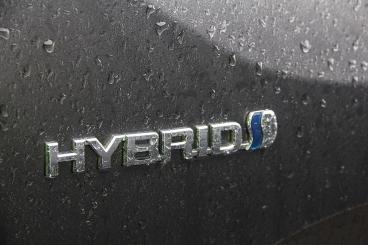 SPOTICAR Toyota Rav4 2.5 Vvt-h Dynamic Cvt Euro 6 (s/s) 5dr Used Car - Suv Hybrid Grey - Lichfield - 1200641232_3