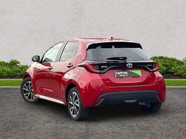 SPOTICAR Toyota Yaris 1.5 Vvt-h Design E-cvt Euro 6 (s/s) 5dr Used Car - City Car Hybrid Red - Ashford - 1200553569_2