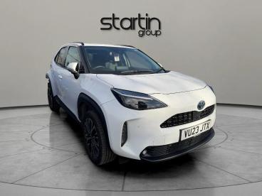 SPOTICAR Toyota Yaris 1.5 Vvt-h Excel E-cvt Euro 6 (s/s) 5dr Used Car - City Car Hybrid White - Redditch - 1200557082_1