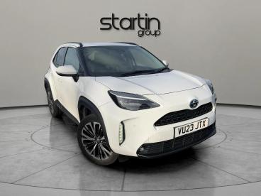 SPOTICAR Toyota Yaris 1.5 Vvt-h Excel E-cvt Euro 6 (s/s) 5dr Used Car - City Car Hybrid White - Redditch - 1200557082_5