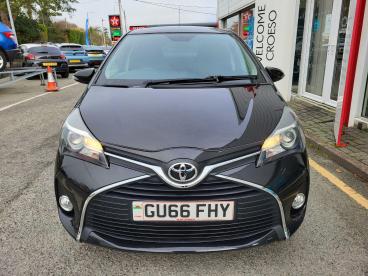 SPOTICAR Toyota Yaris 1.33 Dual Vvt-i Icon Euro 6 5dr Used Car - City Car Petrol Black - Llangefni - 1200559554_4
