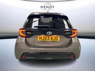 SPOTICAR Toyota Yaris 1.5 Vvt-h Excel E-cvt Euro 6 (s/s) 5dr Used Car - City Car Hybrid Bronze - Poole - 1200569084_4