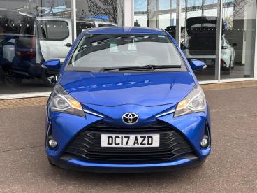 SPOTICAR Toyota Yaris 1.5 Vvt-i Icon Euro 6 5dr Used Car - City Car Petrol Blue - Boston - 1200571231_2