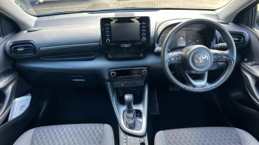 SPOTICAR Toyota Yaris 1.5 Vvt-h Icon E-cvt Euro 6 (s/s) 5dr Used Car - City Car Hybrid Blue - Godalming - 1200574889_4